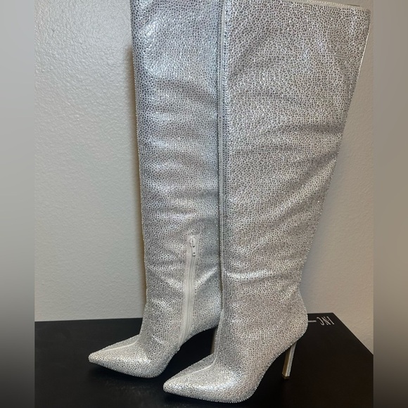 I.N.C. International Concepts Saveria Over The Knee Boots size 7.5M silver bling - Picture 8 of 15